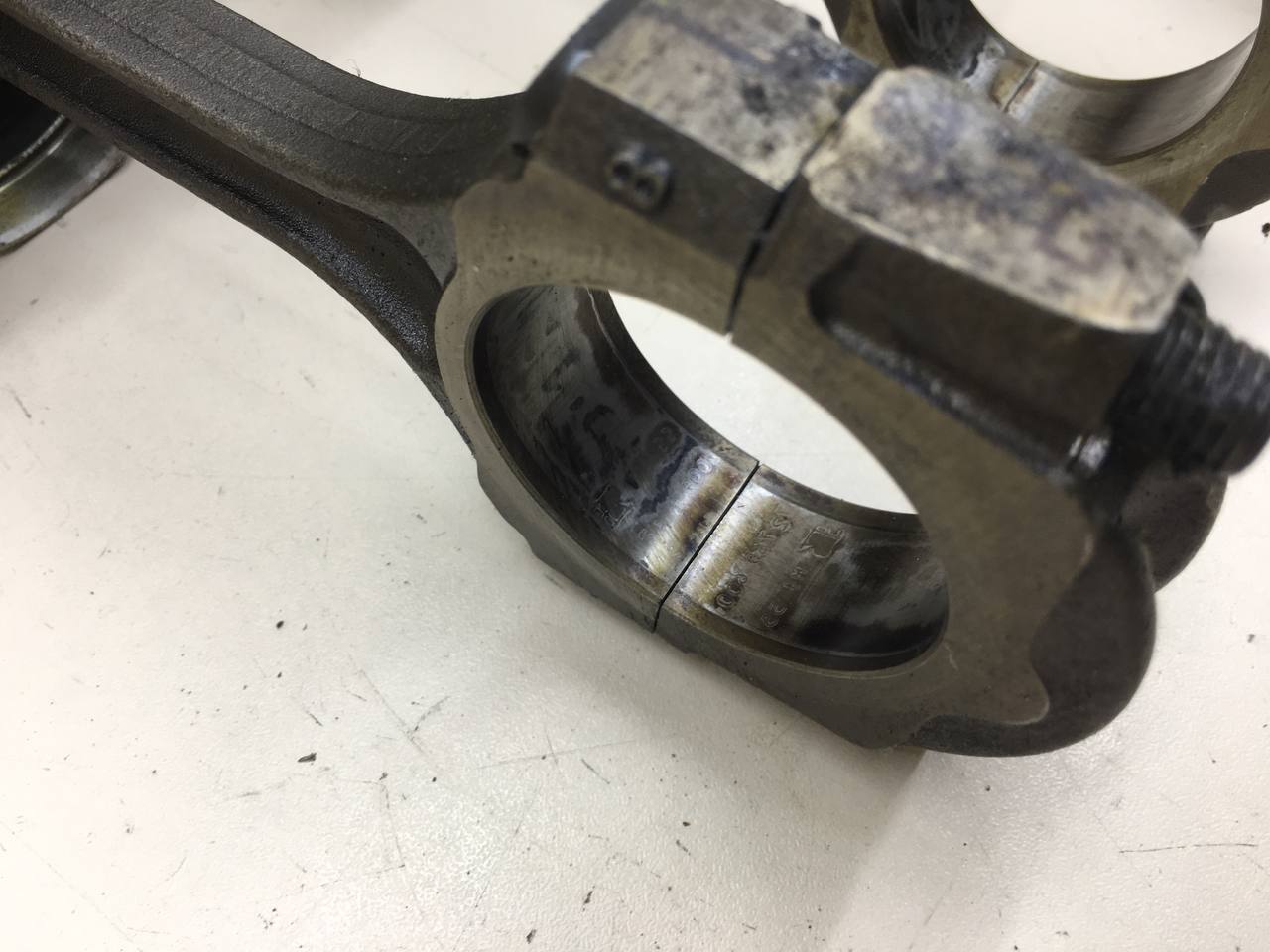 Поршень с шатуном Renault Logan (2) 2014>