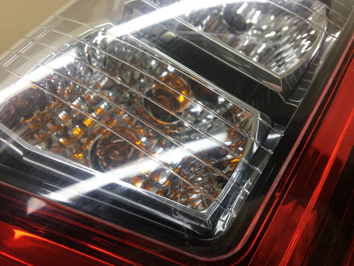 Фонарь задний правый Mitsubishi L200 5 (KK/KL) 2015>