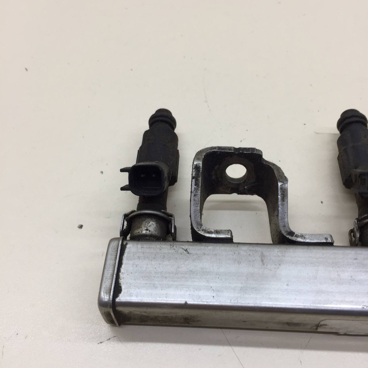 Рейка топливная (рампа) Ford Focus 2 (DA) 2005-2008