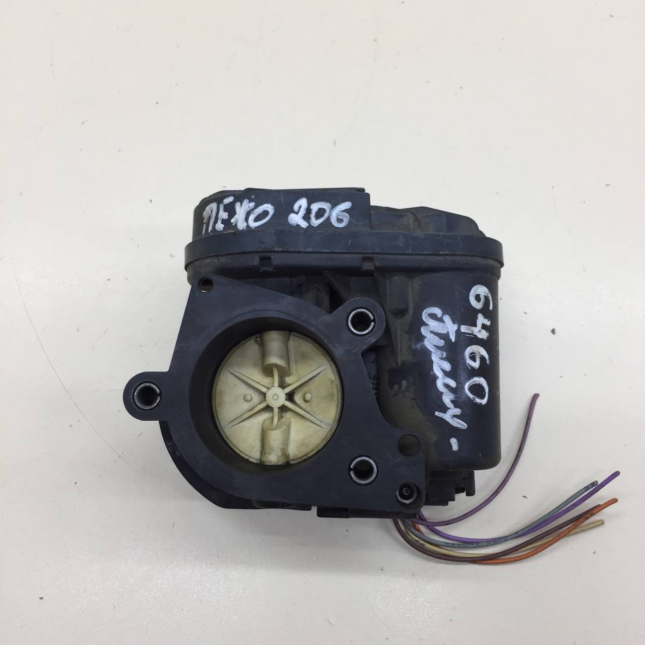 Заслонка дроссельная электрическая Citroen C4 2005-2011