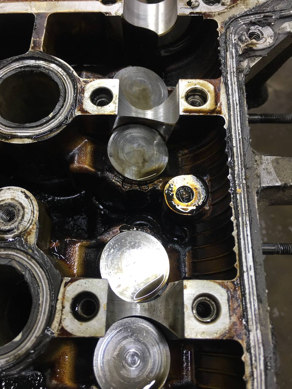 Головка блока цилиндров Chevrolet Aveo T250 2005-2011