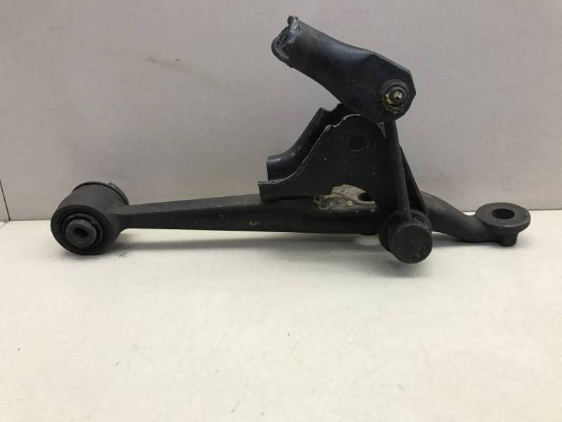 Рычаг передний левый Toyota Mark II  (X100) 1996-2000