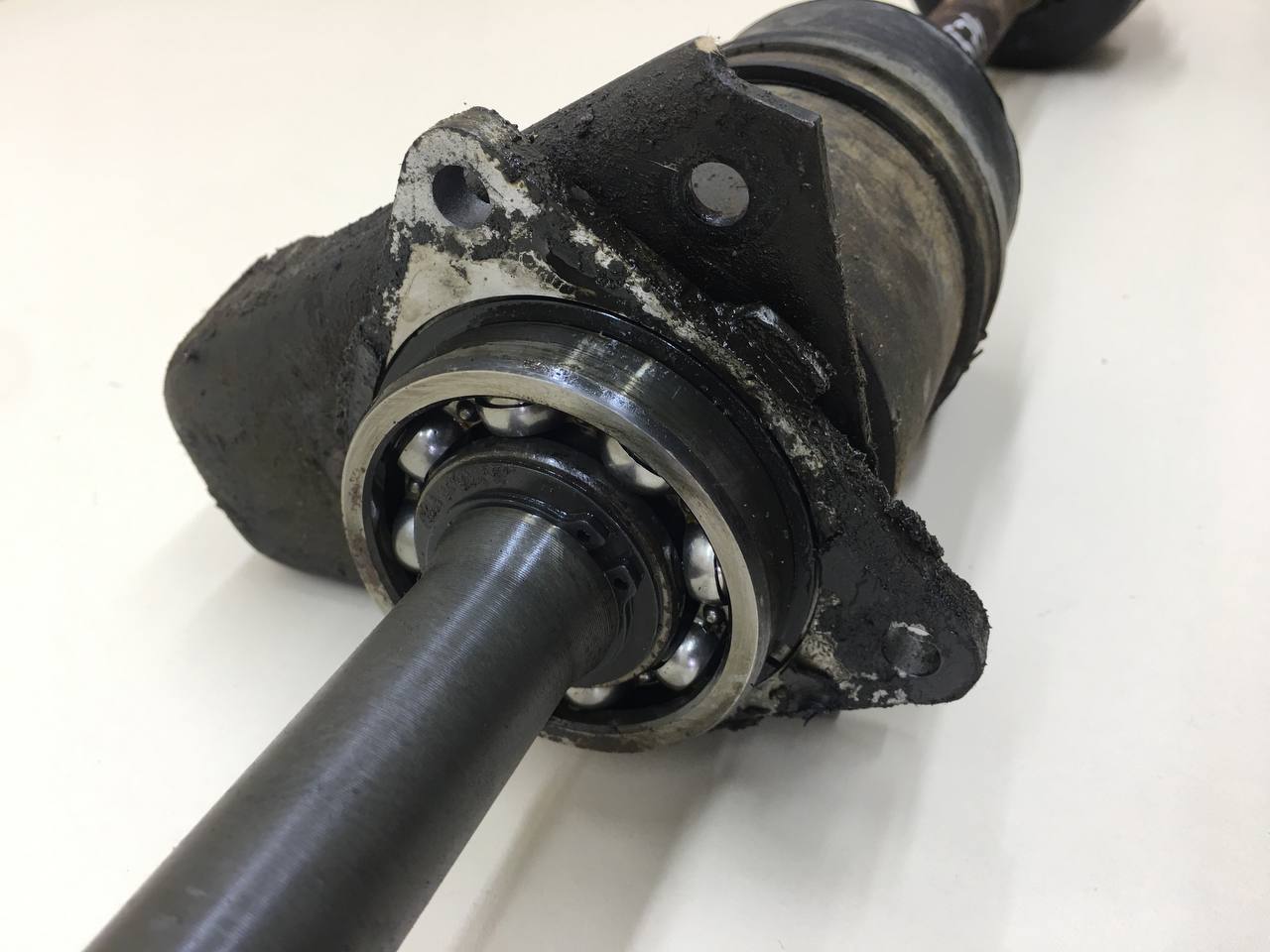 Полуось передняя правая Lada Niva 2131 1993>