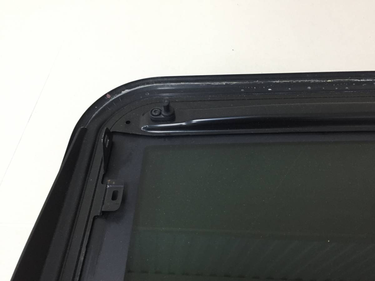 Стекло люка/крыши Lexus Lexus LS500 2017>