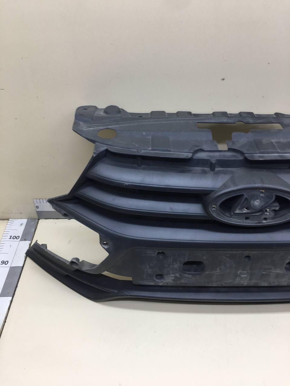 Решетка радиатора Lada Granta 2011>