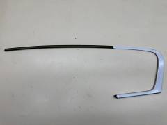 Накладка стекла заднего левого Kia Sportage 4 (QL) 2016>