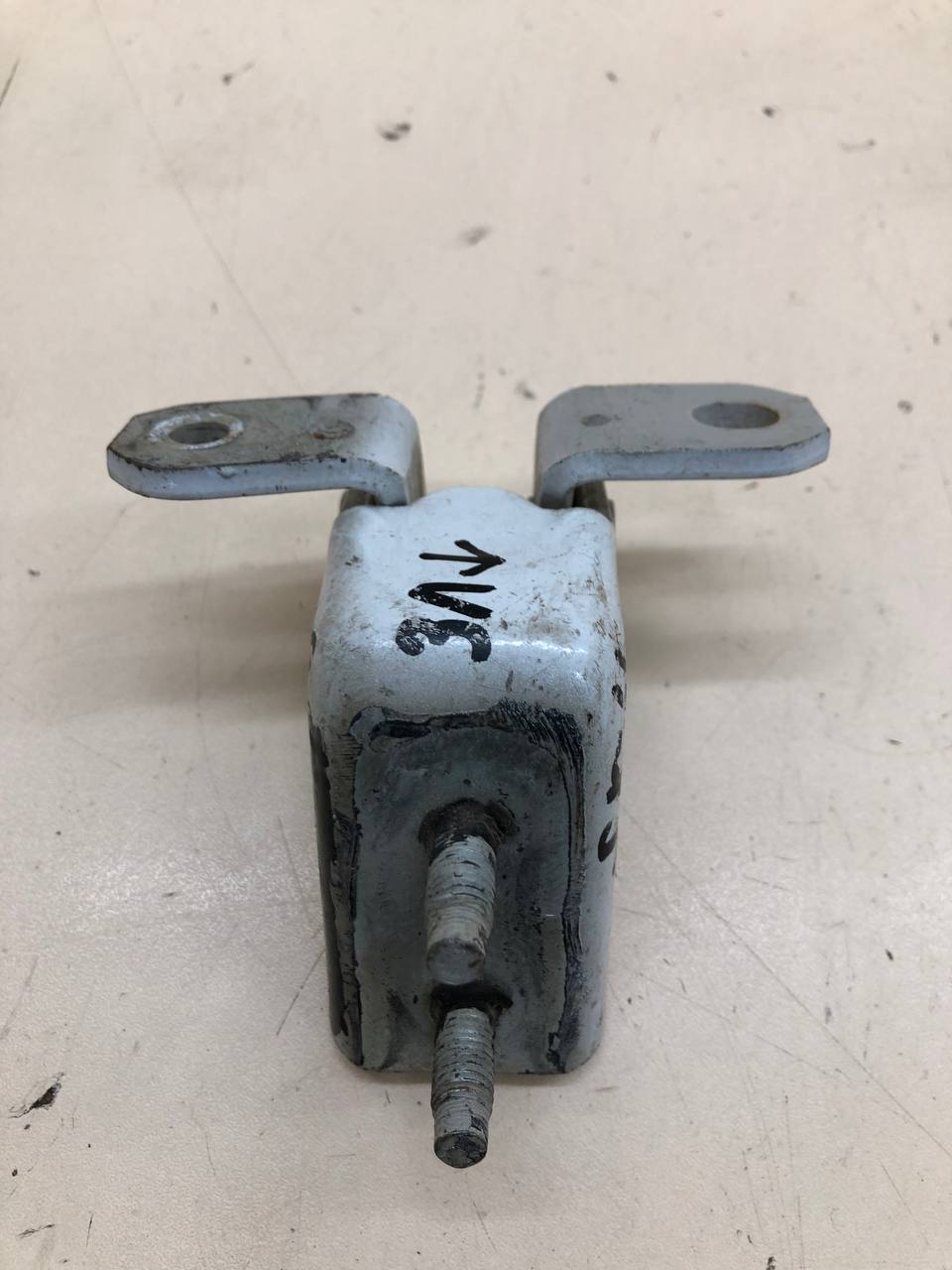 Петля двери задней левой нижняя Suzuki SX4 2006-2013