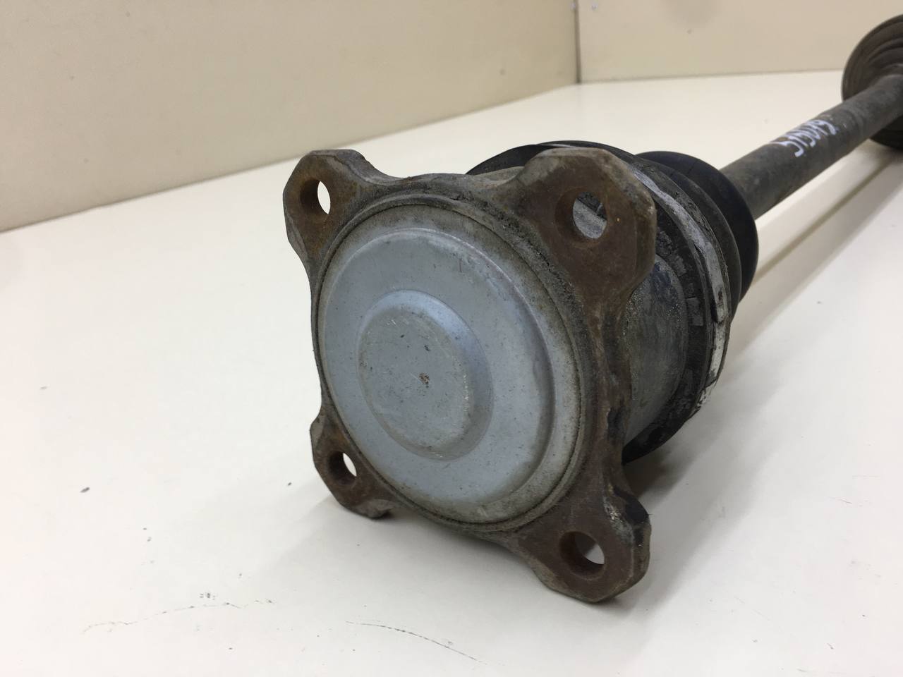 Полуось задняя Lexus RX 300 (XU10) 1997-2003