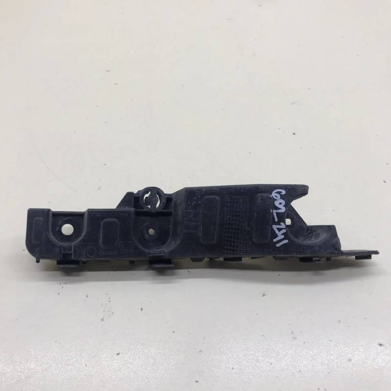 Кронштейн переднего бампера правый Chevrolet Aveo T300 2011>