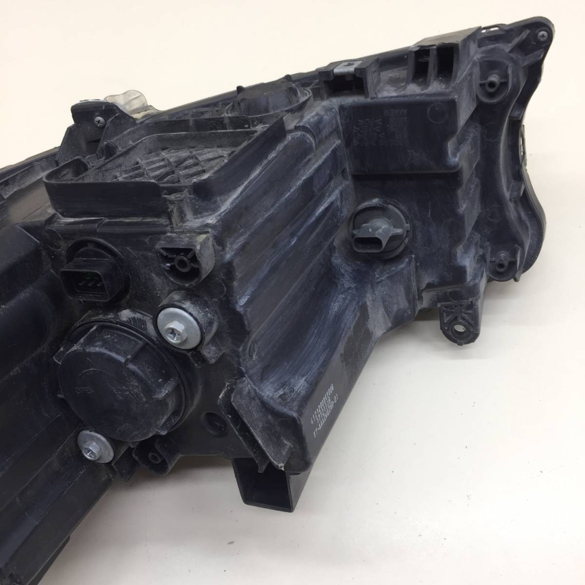 Фара правая Haval H6 2014-2020