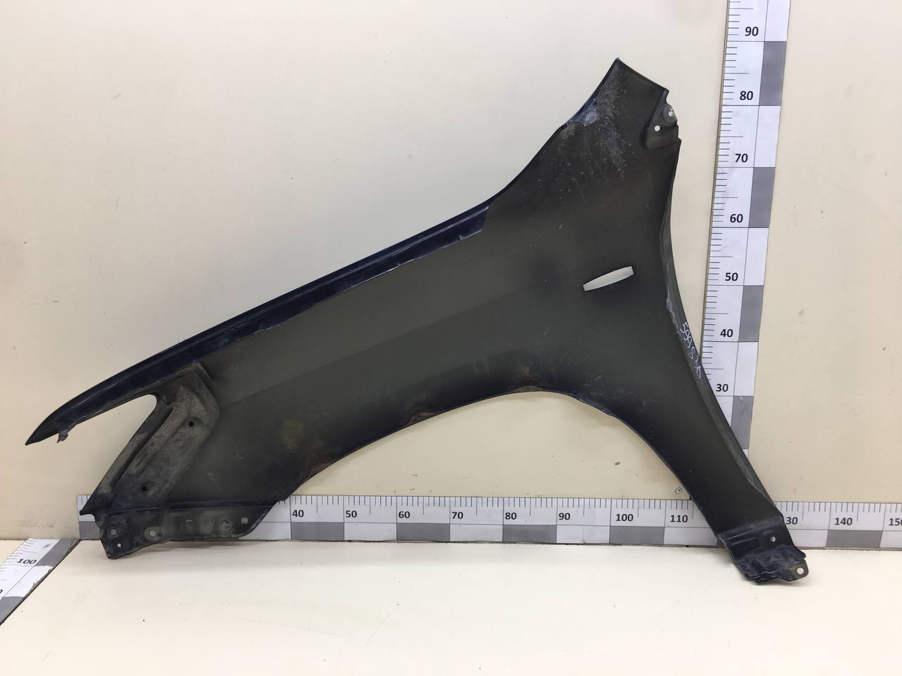 Крыло переднее правое Lexus LX570 (J200) 2007-2015