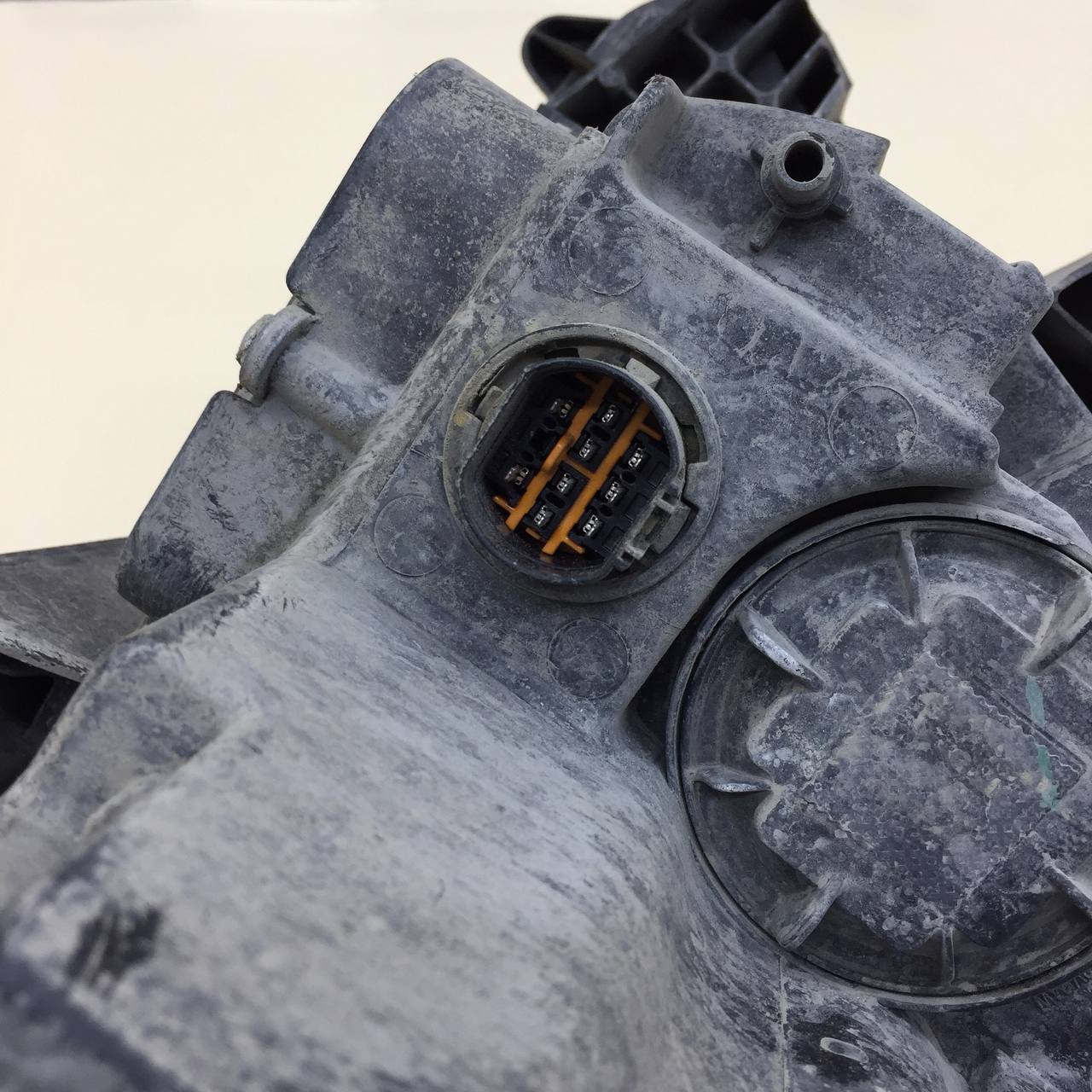 Фара правая Haval H9 2015>