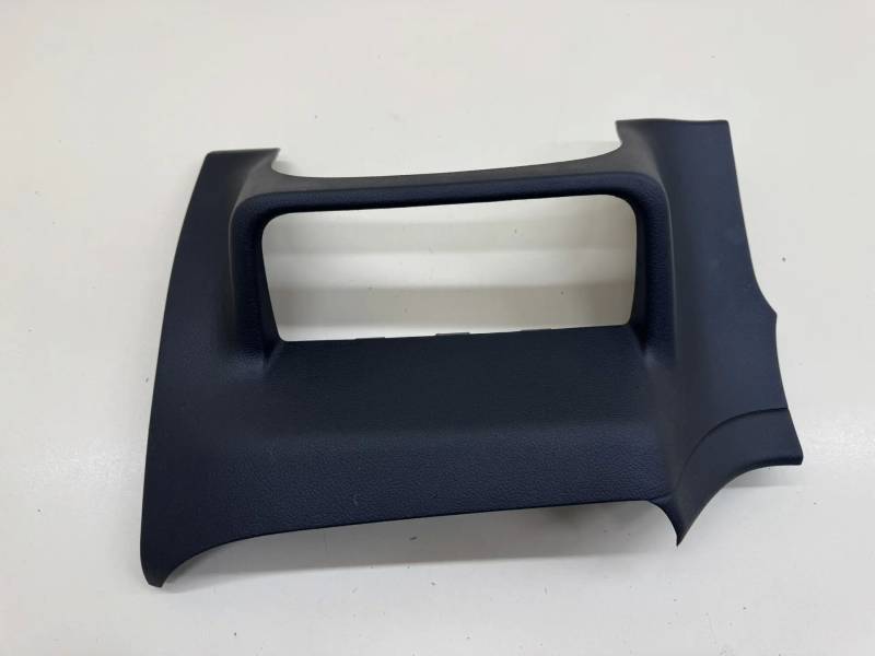 Пыльник (кузов внутри) Mitsubishi Outlander (GF) 2012>