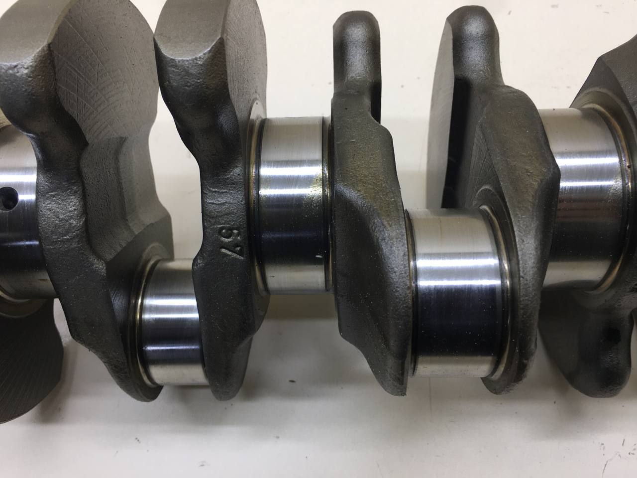 Коленвал Volvo XC90 2002-2015