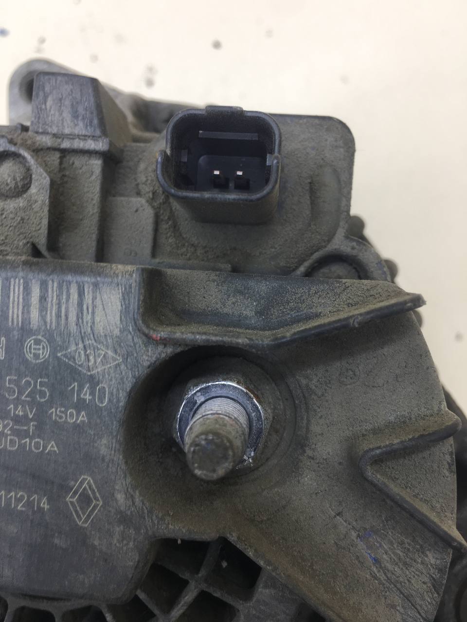 Генератор Nissan Almera 3 (G11, G15) 2012>