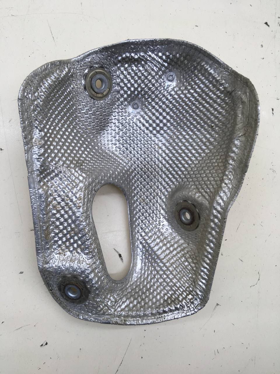 Экран тепловой Hyundai Santa Fe (TM) 2018-2022