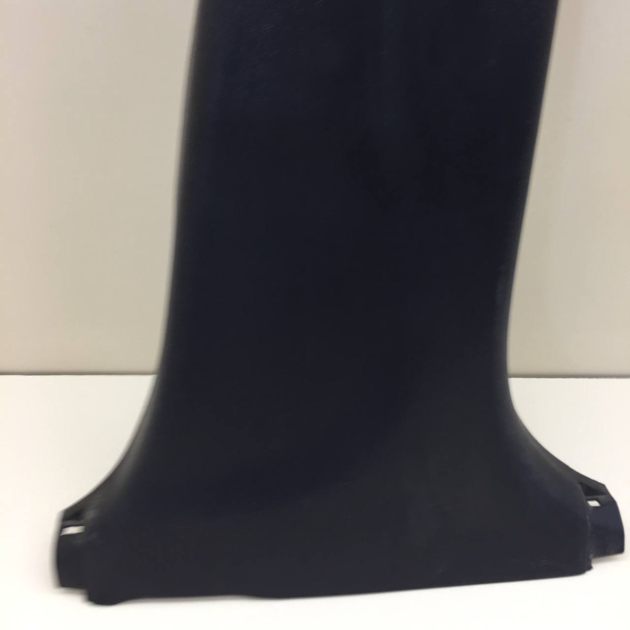 Обшивка стойки Toyota Corolla E120 2001-2007