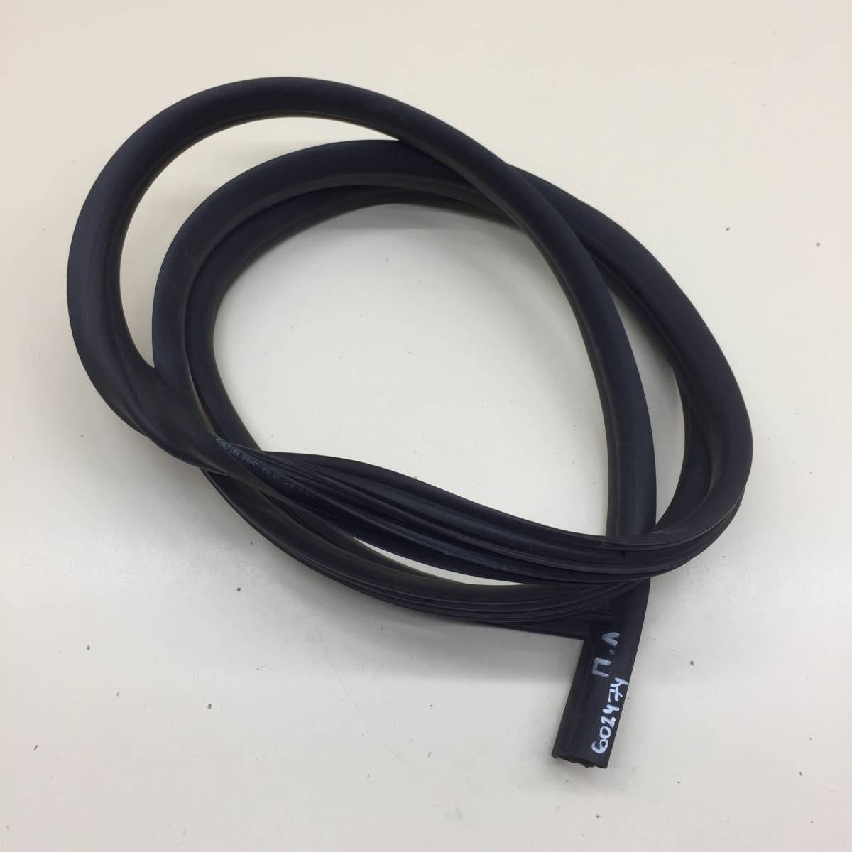 Уплотнитель проема двери передней левой Lada X-RAY 2016>