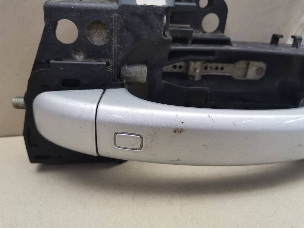 Ручка двери передней наружная левая Audi A1 (8X) 2010>