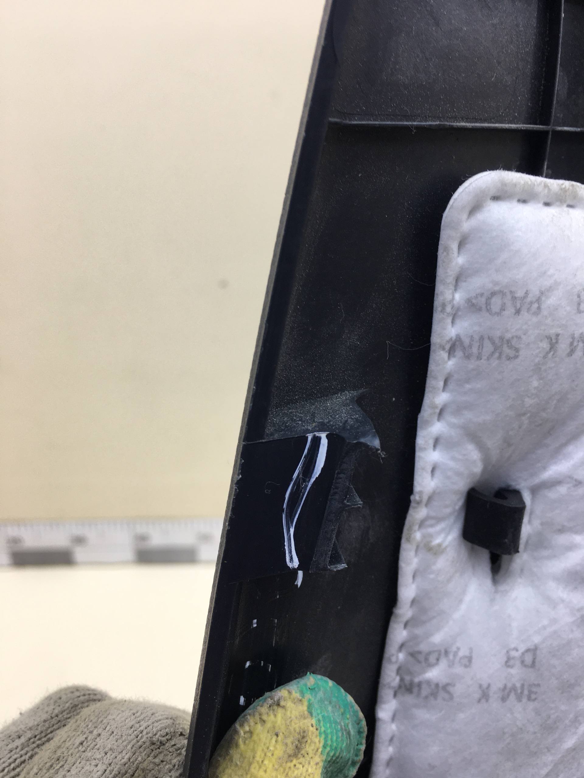 Обшивка стойки Kia K5 (DL3) 2019>