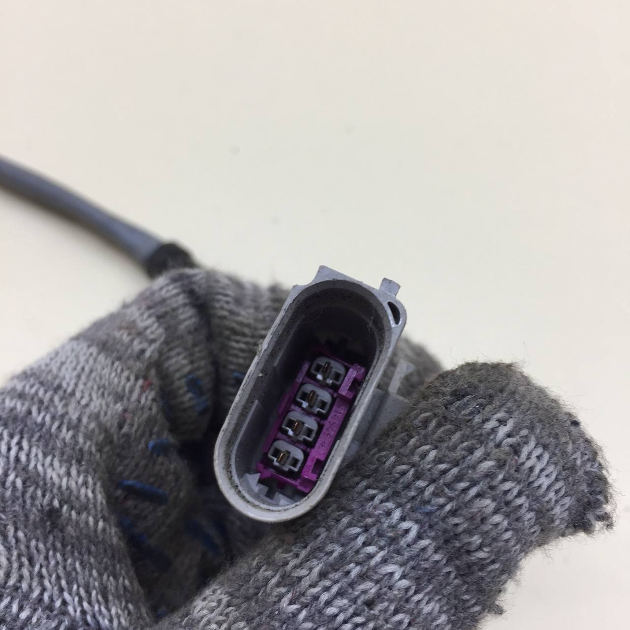 Датчик кислородный / Lambdasonde Audi A4 (B8) 2007-2011