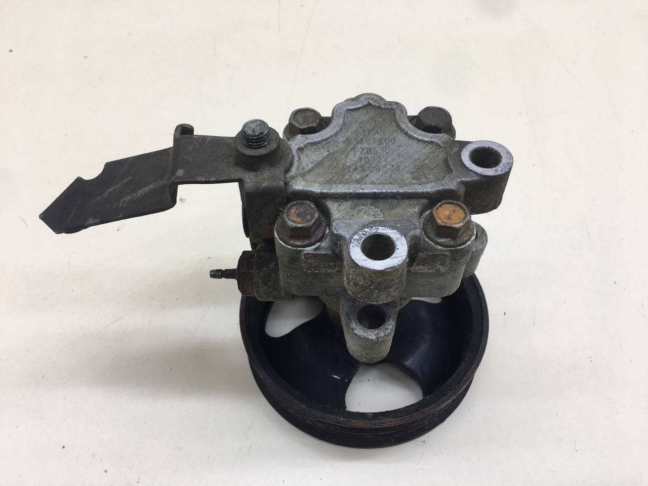 Насос гидроусилителя (электрогидроусилитель, ЭГУР) Lifan X60 2012>