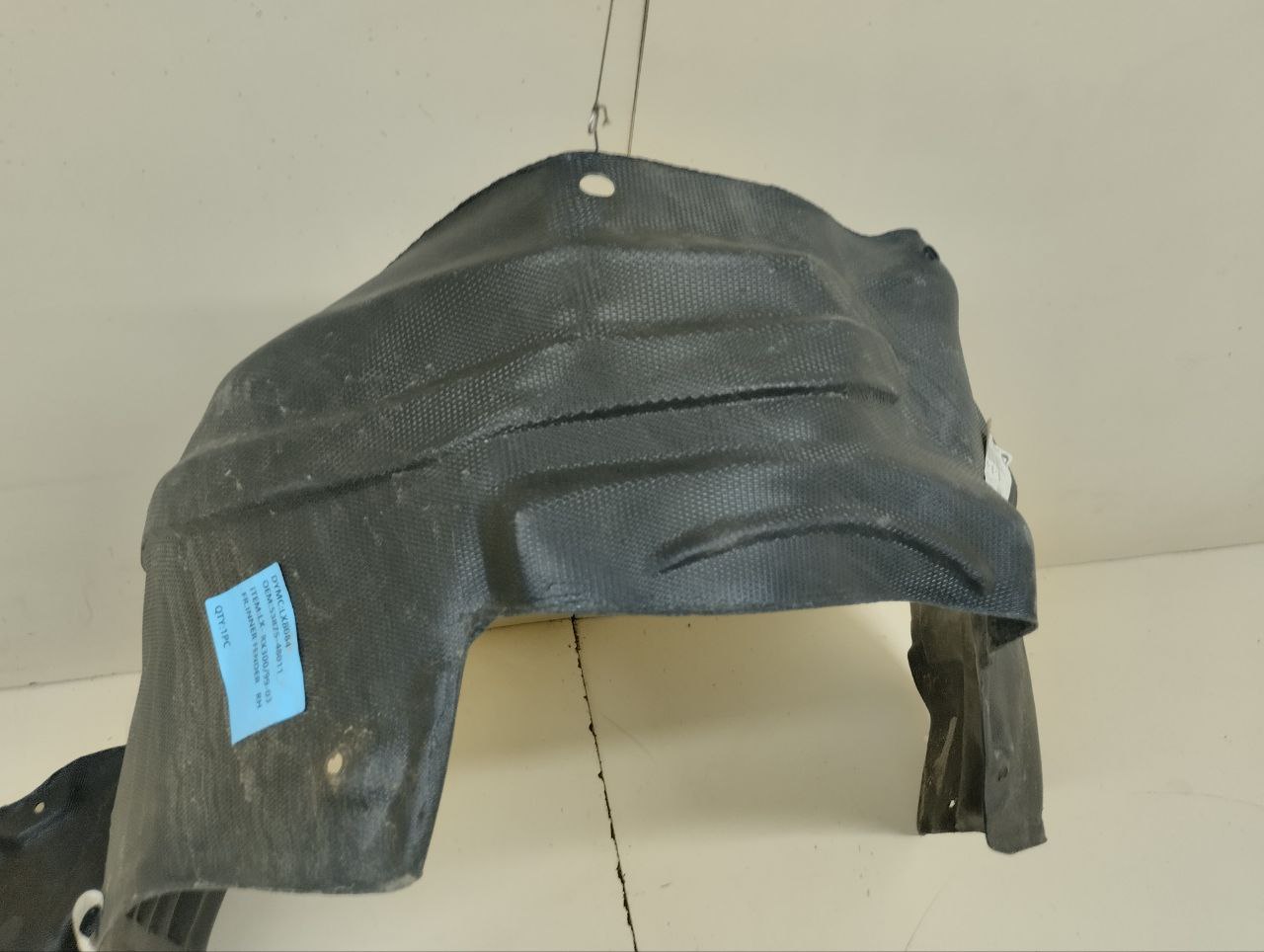 Локер передний правый Toyota Harrier (U10) 1997-2003