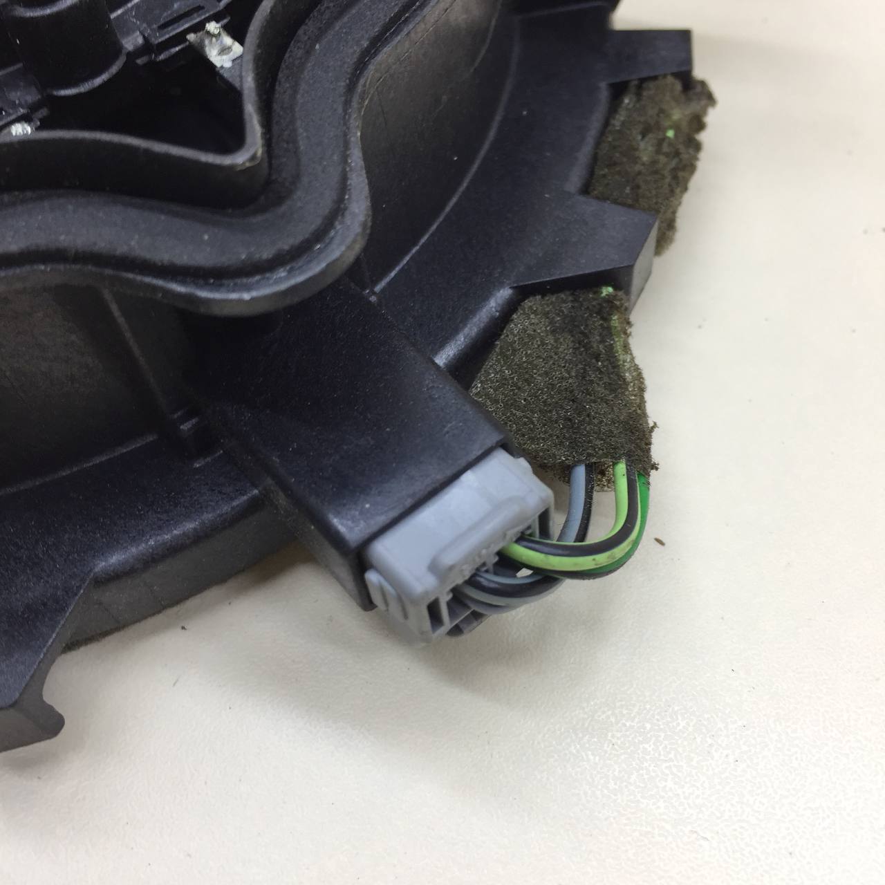 Динамик Volvo XC60 2008-2017