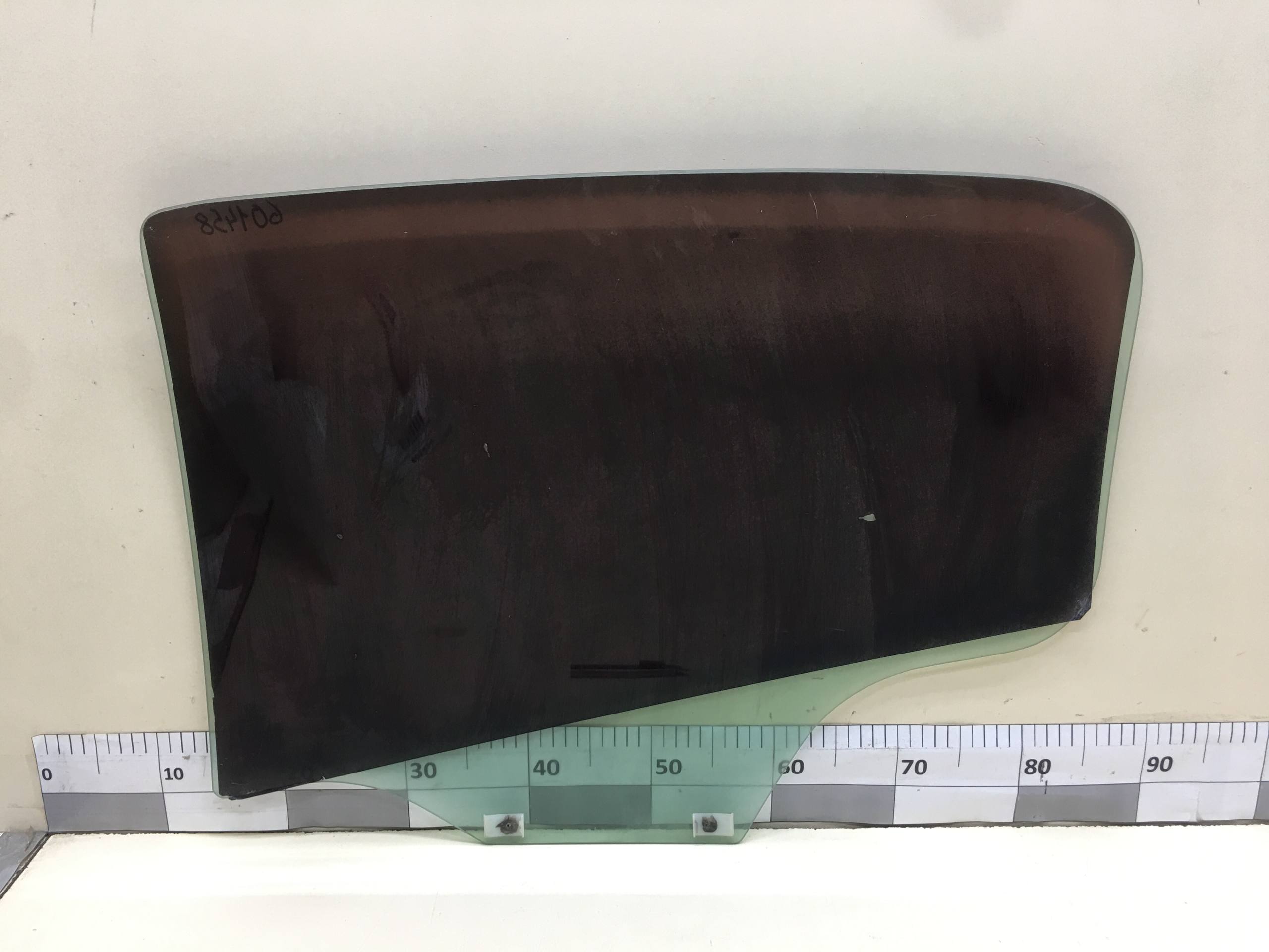 Стекло двери задней правой Peugeot 207 2006-2013