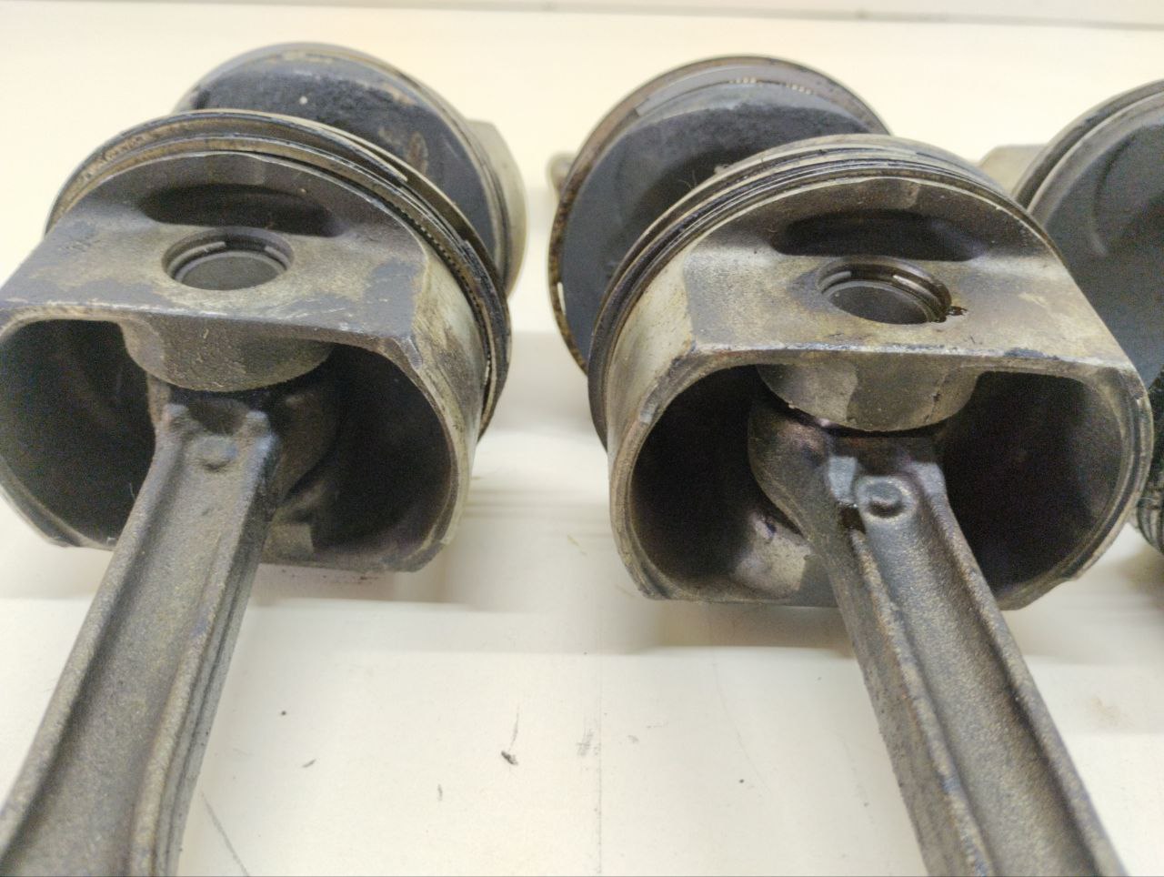 Шатун Audi Q7 (4L) 2005-2015