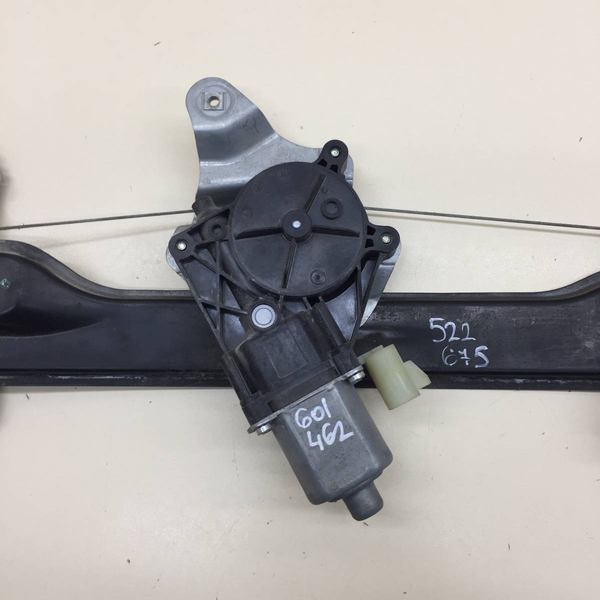 Стеклоподъемник электр. передний левый Chevrolet Aveo T300 2011>