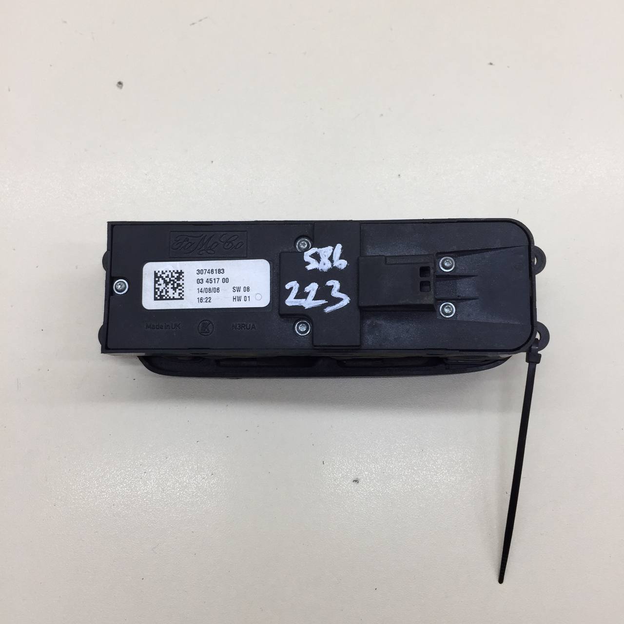 Блок управления стеклоподъемниками Volvo S40 (MS) 2004-2012