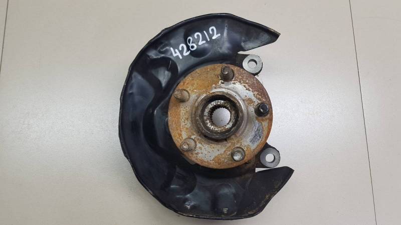 Кулак поворотный передний правый Toyota Allion (T240) 2001-2007