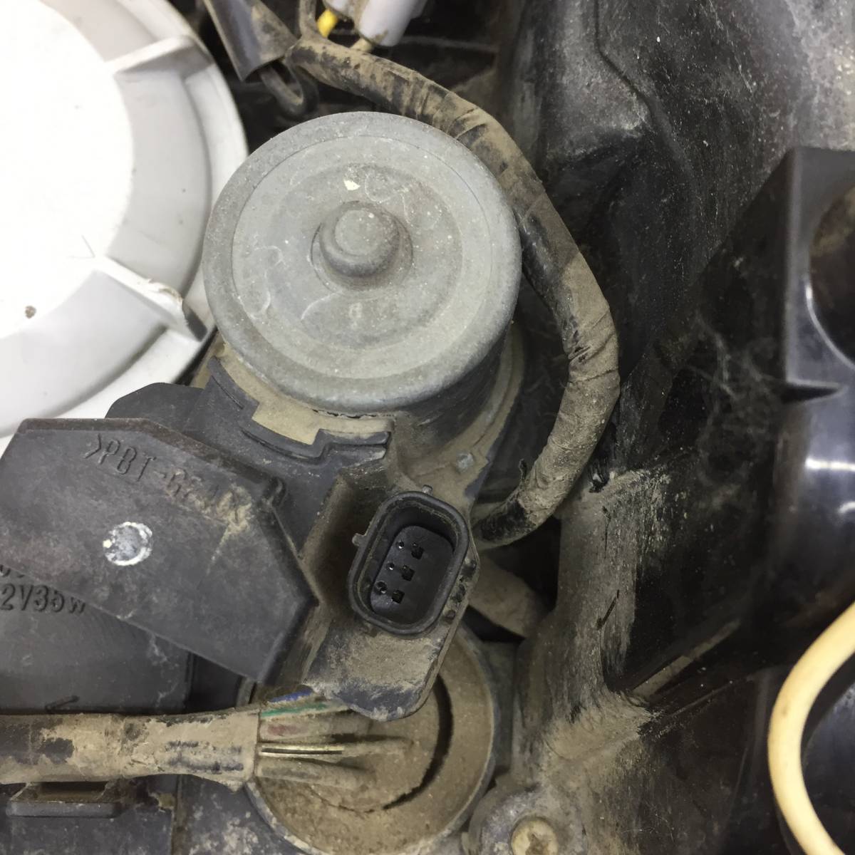 Фара правая Lexus LX570 (J200) 2007-2015