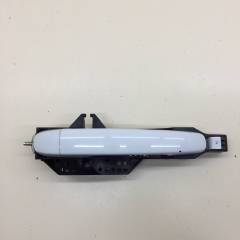 Ручка двери передней наружная правая Lada Vesta 2015>