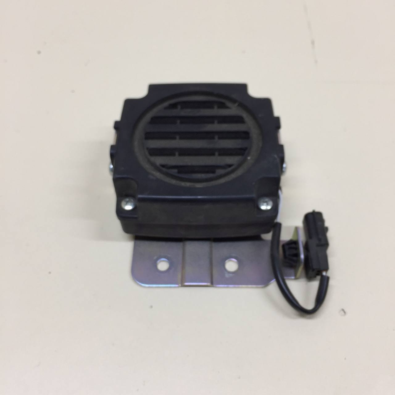 Сирена сигнализации (штатной) Nissan Qashqai (J11) 2014>