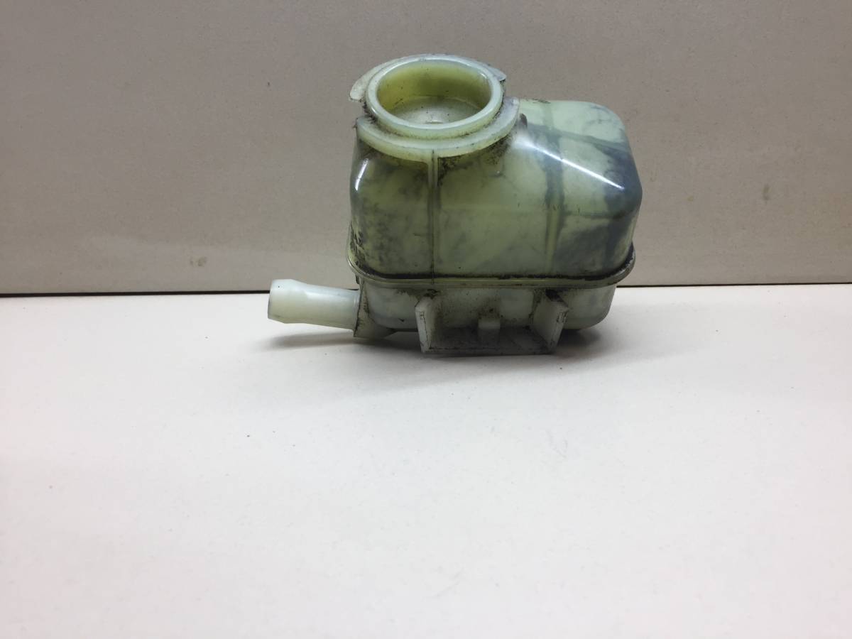 Бачок гидроусилителя Toyota Avensis (T250) 2003-2009