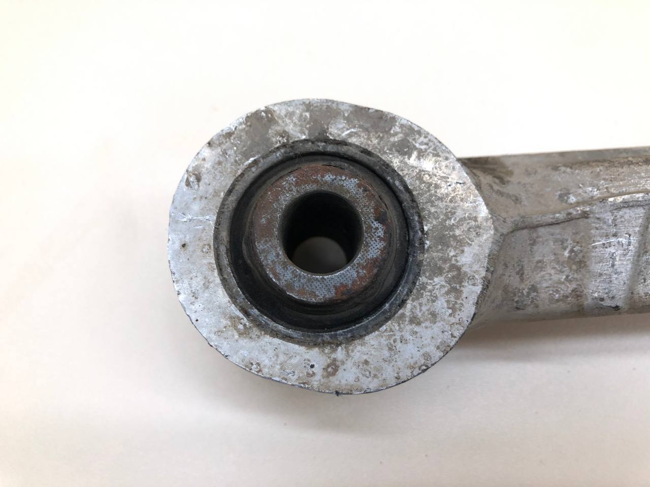 Рычаг задний поперечный Nissan X-Trail (T31) 2007-2014