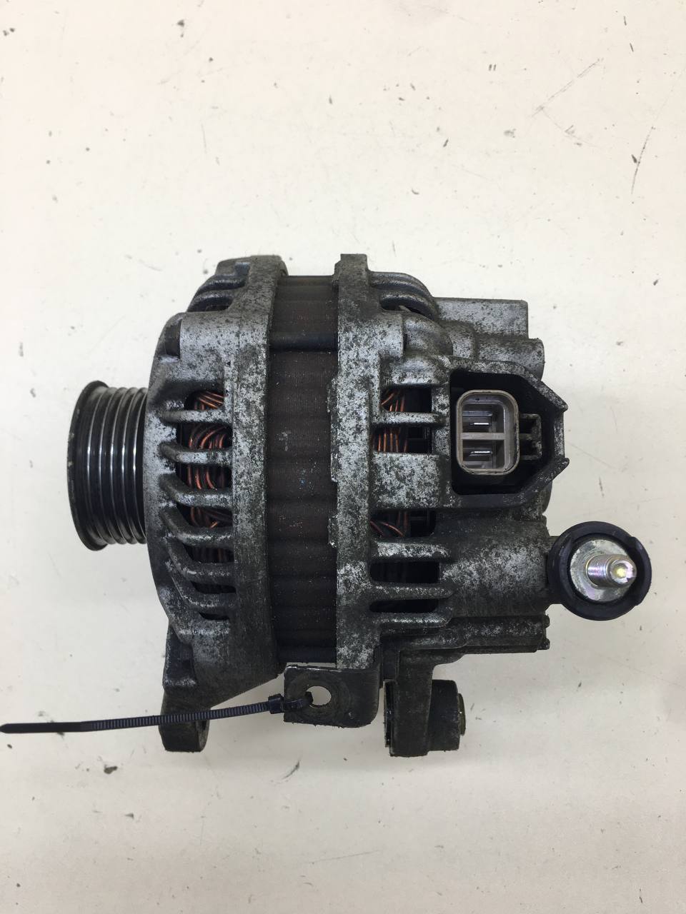 Генератор Mazda Demio (DY) 2002-2007