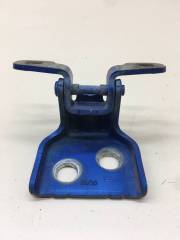 Петля двери Lada  X-RAY Cross 2018 >