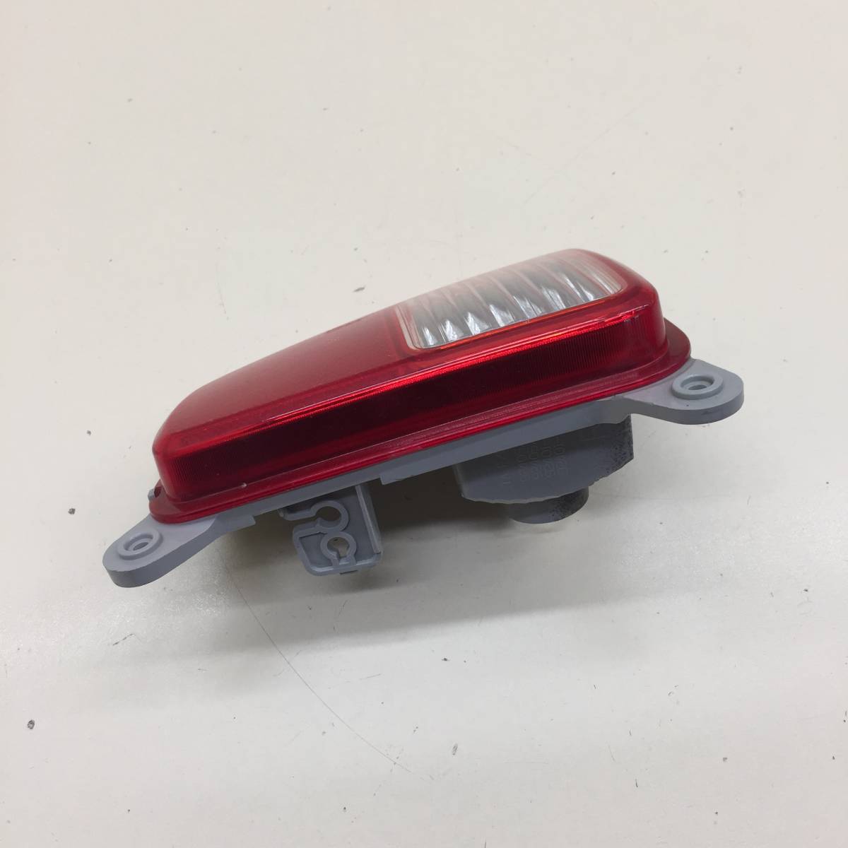 Фонарь задний в бампер правый Kia Picanto (TA) 2011-2017