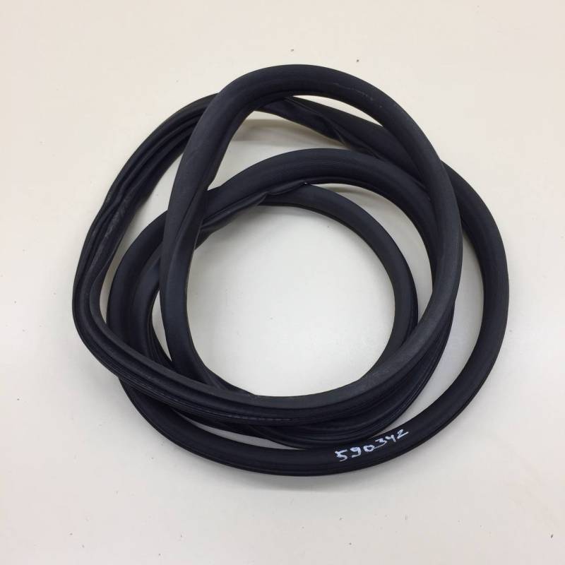 Уплотнитель проема двери задней левой Haval H6 2014-2020