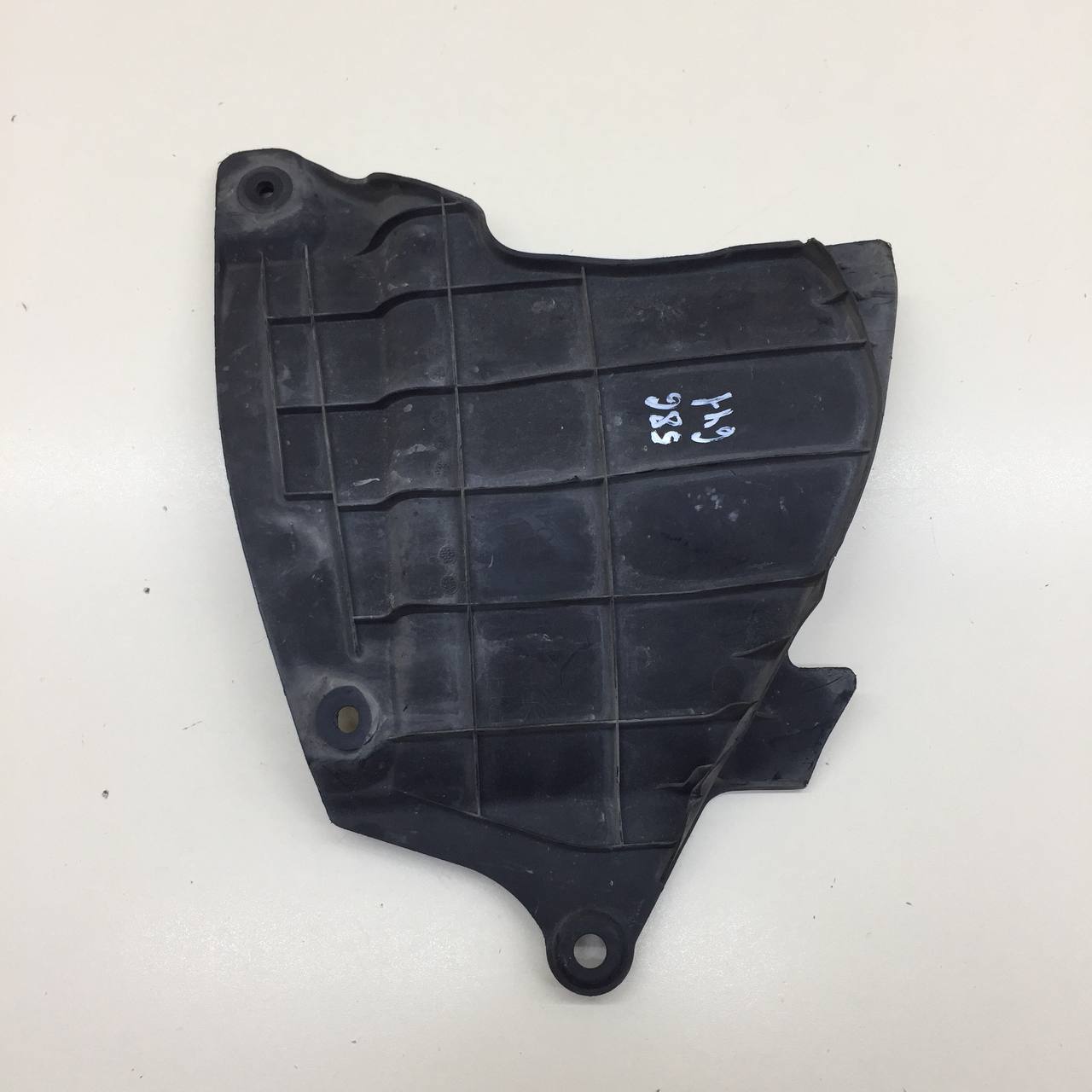 Пыльник двигателя боковой правый Lexus ES (XV60) 2012>