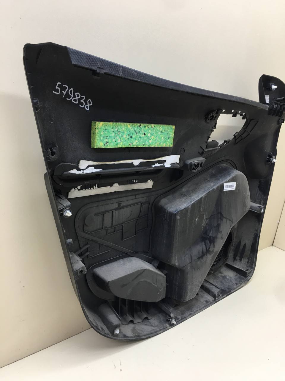 Обшивка двери передней правой Peugeot Partner Tepee (B9) 2008-2018