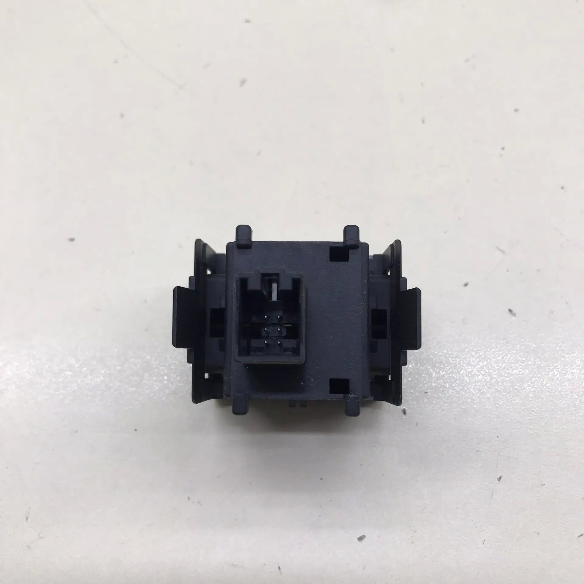 Кнопка корректора фар Skoda Octavia (A7) 2013>