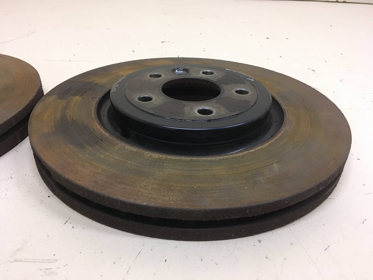 Диск тормозной передний Jaguar XE (760) 2014-2021