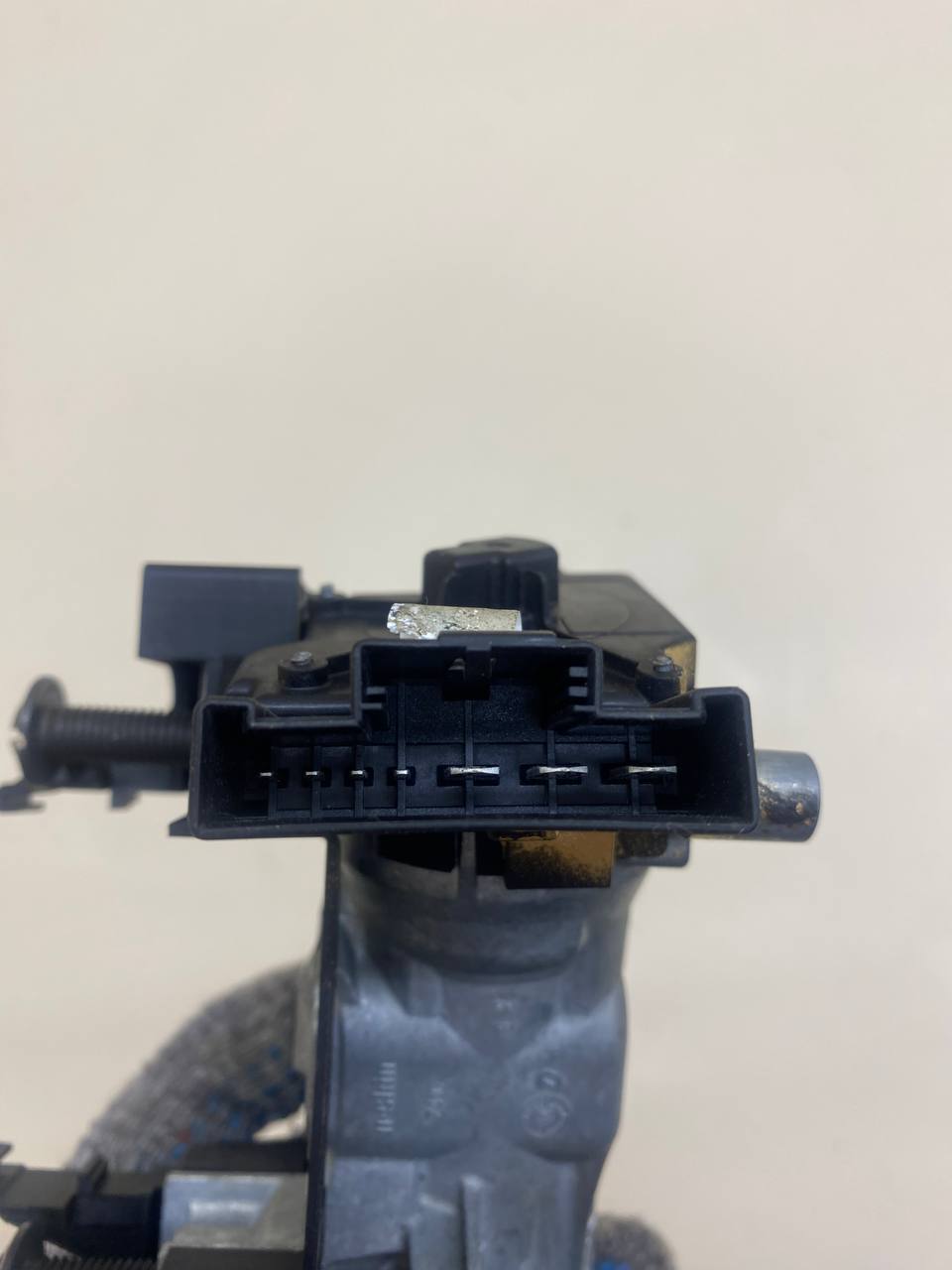 Замок зажигания Skoda Rapid 2012-2020