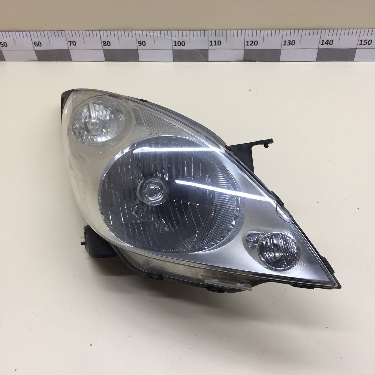 Фара правая Chevrolet Spark (M300) 2010-2015