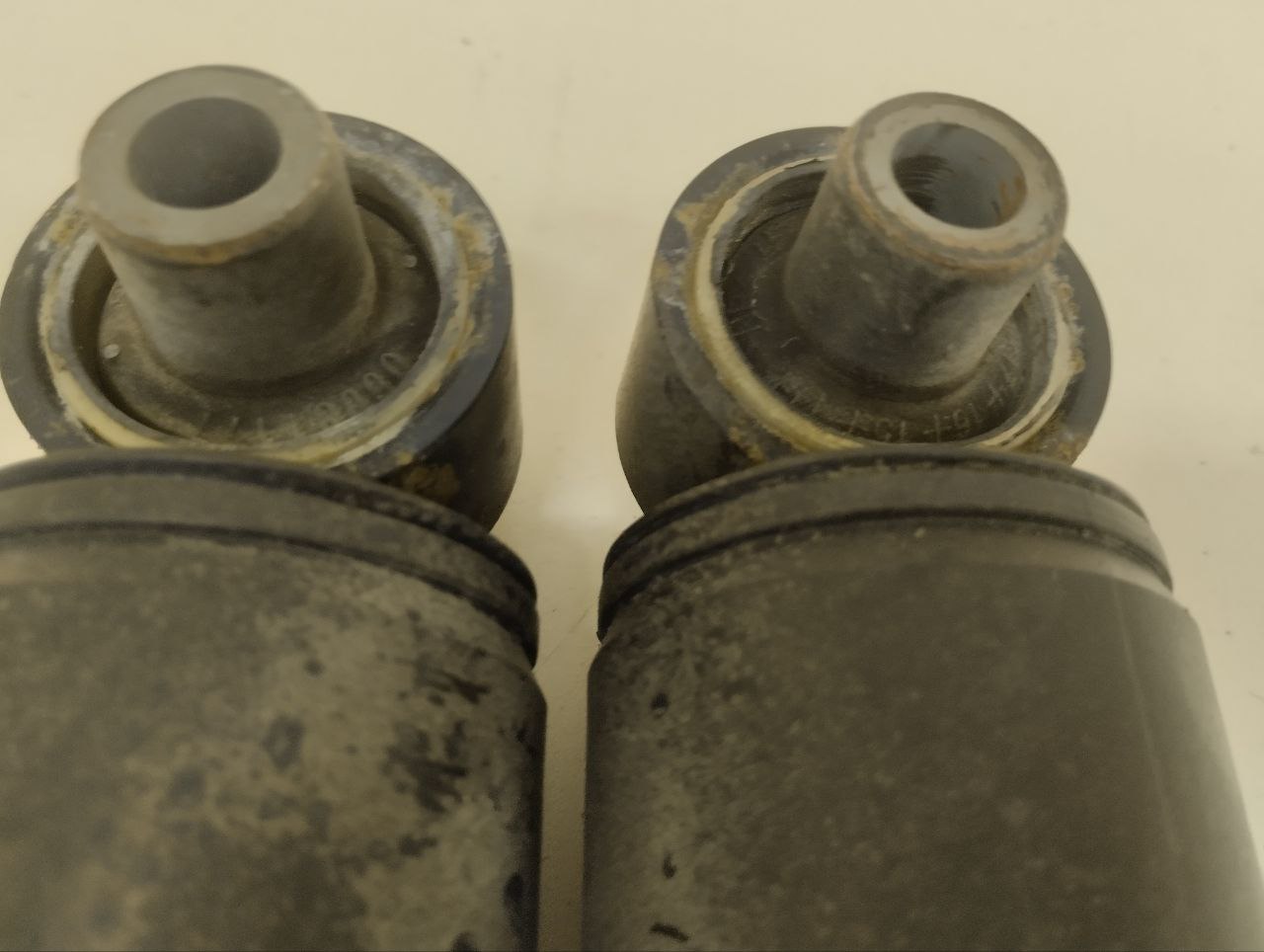 Амортизатор задний Nissan Qashqai (J11) 2014>