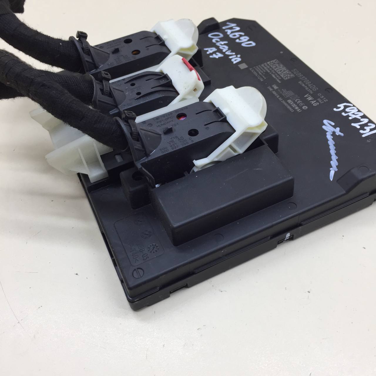 Блок комфорта Skoda Octavia (A7) 2013>